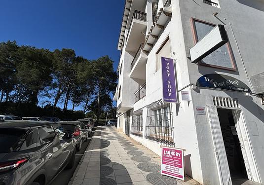 Commercial in Villamartin