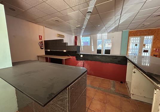 Commercial in Villamartin