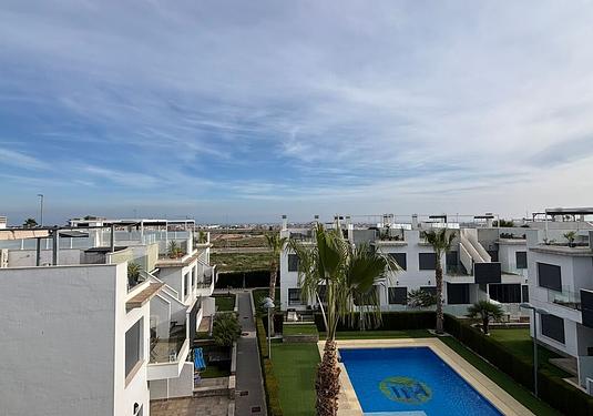 Apartment penthouse in Pilar de La Horadada