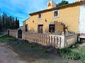 Country house in Yecla