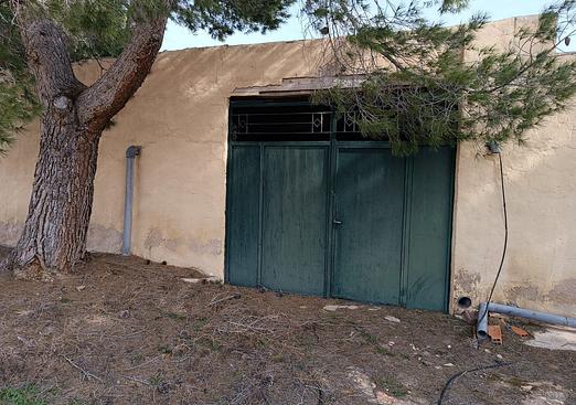 Country house in Yecla