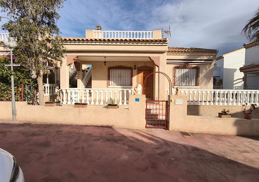 Town house in Algorfa