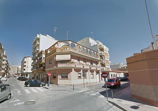 Villa in Guardamar del Segura