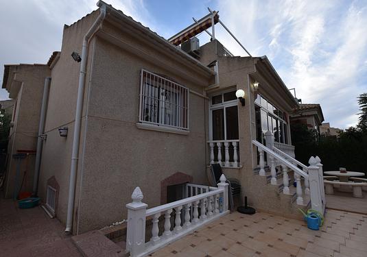 Villa in Algorfa