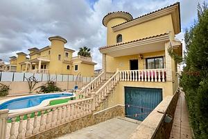 thumb 32