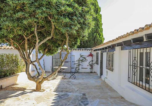 Villa in Jesus Pobre