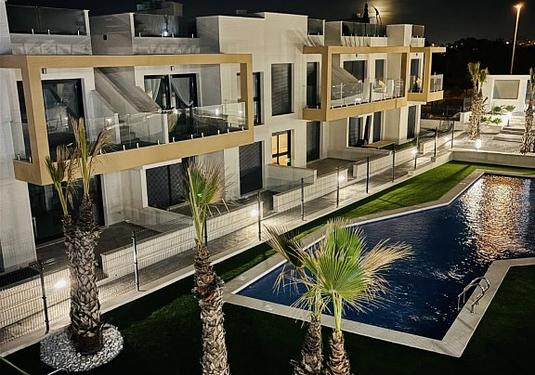 Apartment in Las Filipinas