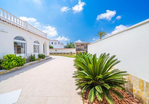 Villa in Torrevieja