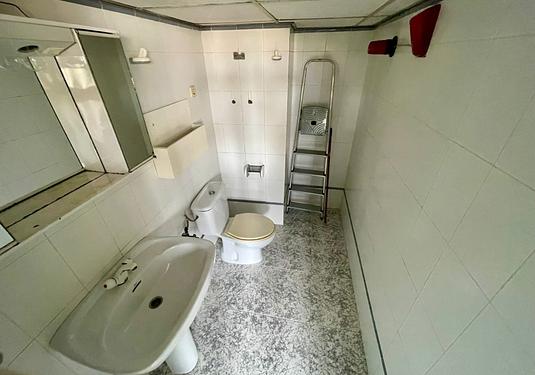 Commercial in Los Alcazares