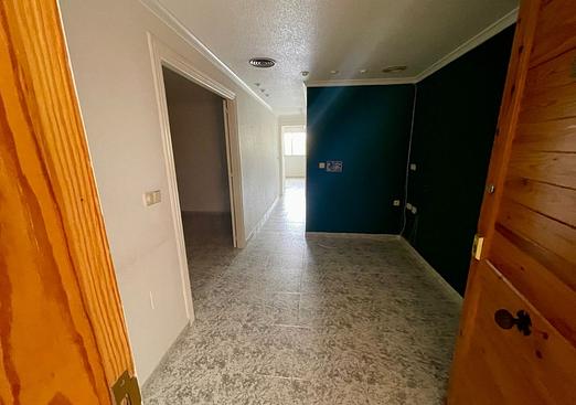 Commercial in Los Alcazares