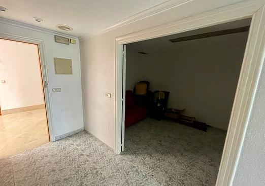 Commercial in Los Alcazares