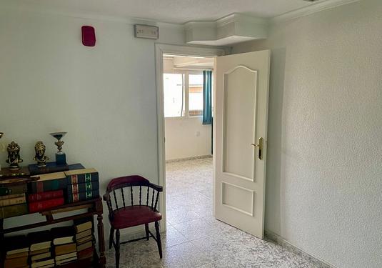 Commercial in Los Alcazares