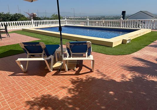Villa in Algorfa