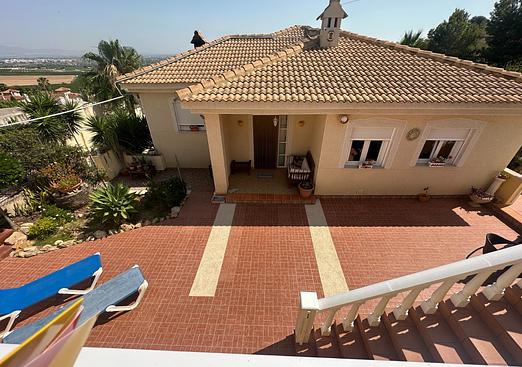 Villa in Algorfa