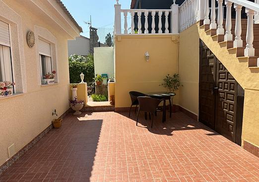 Villa in Algorfa