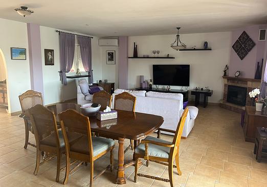 Villa in Algorfa