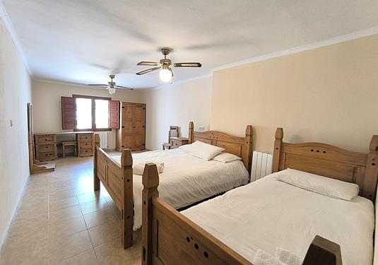 Villa in Villena