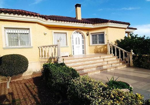 Villa in Orihuela