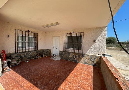 Villa in Crevillent