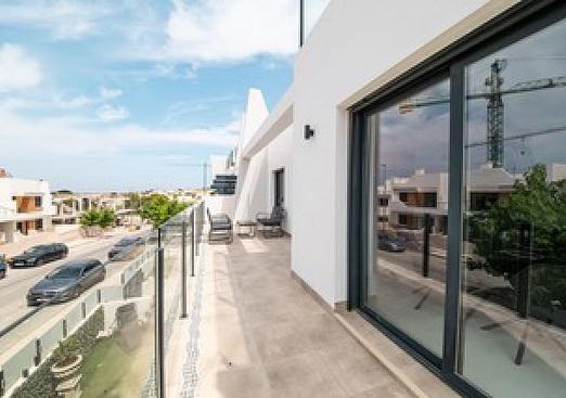 Apartment in San Miguel de Salinas
