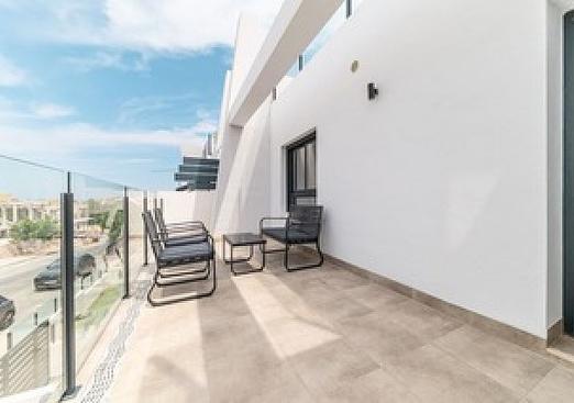 Apartment in San Miguel de Salinas