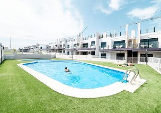 Apartment in San Miguel de Salinas