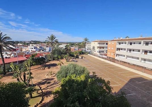 Apartment in Mil Palmeras
