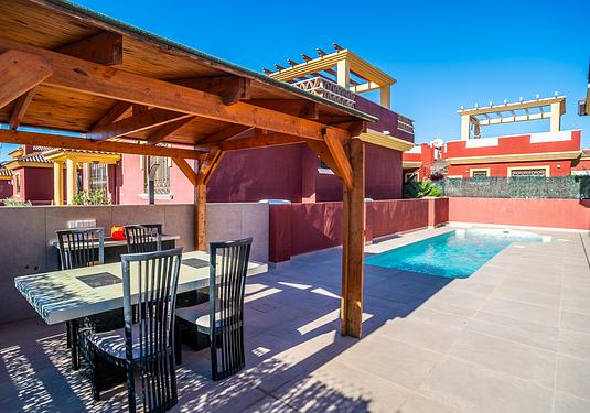 Villa in Algorfa