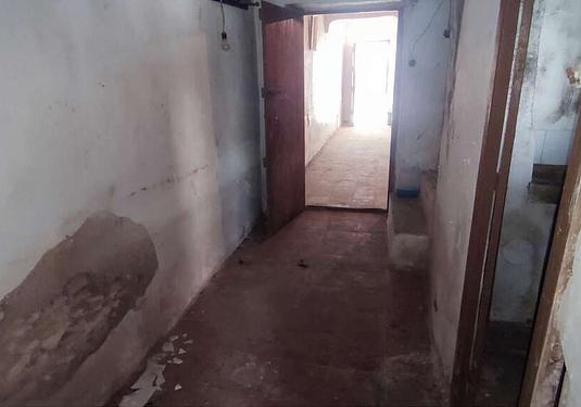 Town house in Raspay