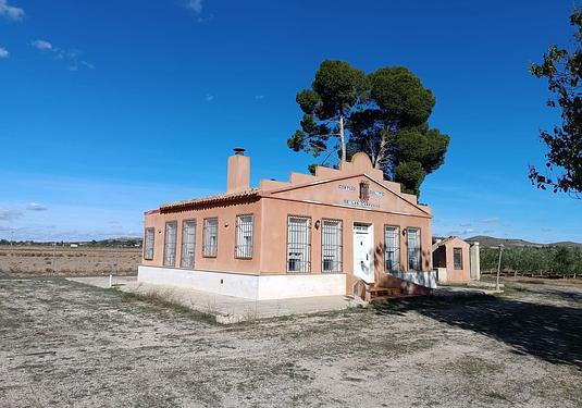 Villa in Yecla
