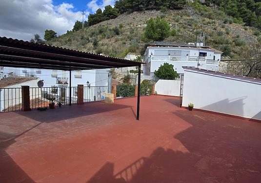 Town house in Alcaucín
