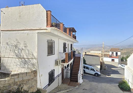 Town house in Alcaucín