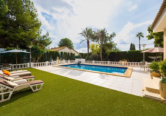 Villa in Aspe