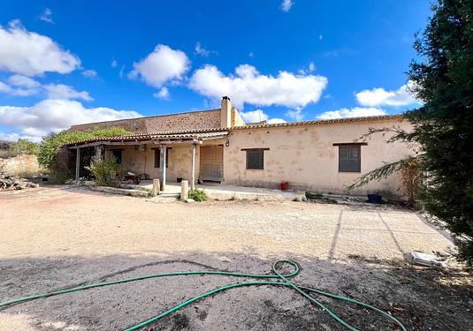 Property in Pinoso