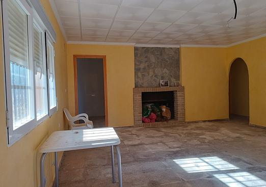 Property in Yecla
