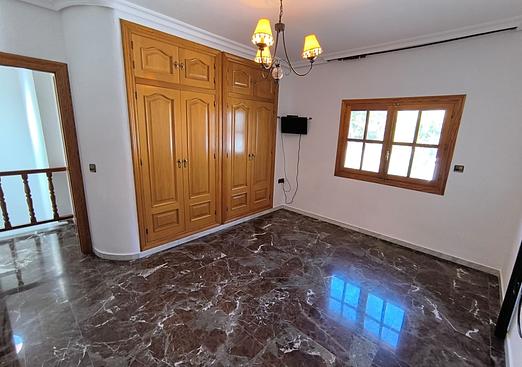 Town house in Sax