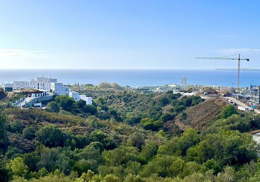 Land in Altos de los Monteros