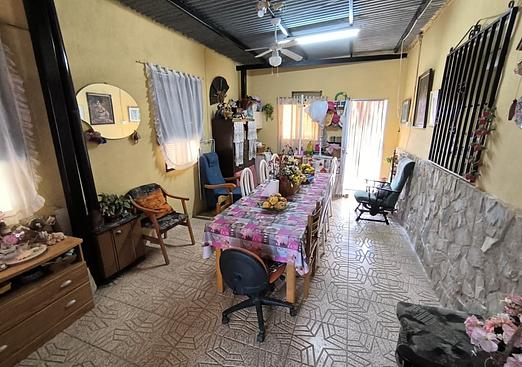 Country house in Yecla