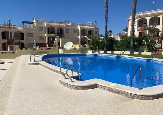 Apartment in Algorfa