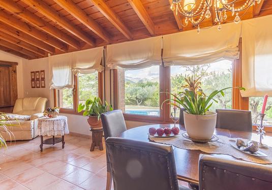 Commercial in Orba