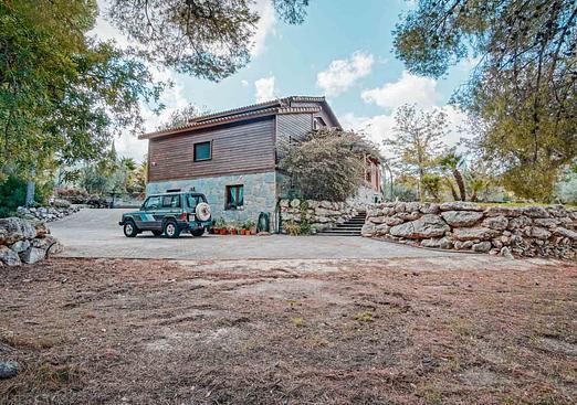 Commercial in Orba