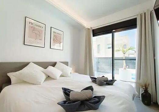 Villa in Los Montesinos