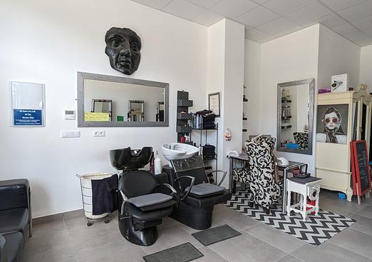Commercial in Lo Crispin