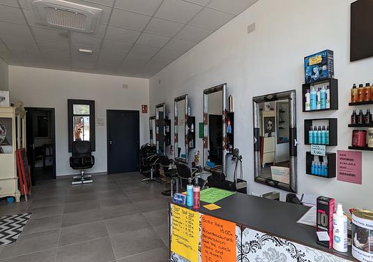Commercial in Lo Crispin
