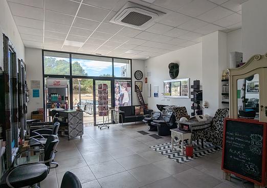 Commercial in Lo Crispin