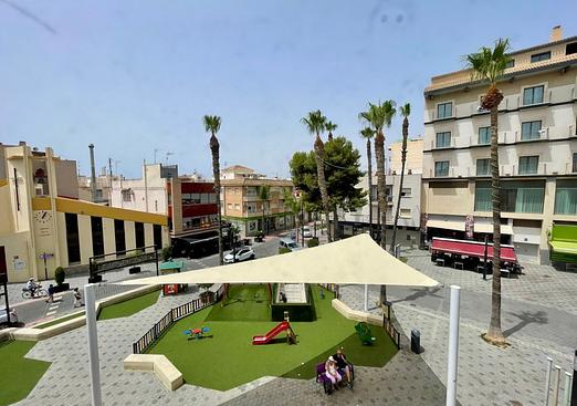 Commercial in Los Alcazares