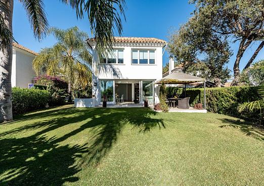 Villa in Calahonda