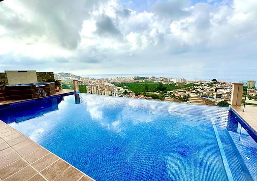 Villa in Almunecar