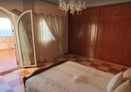 Villa in Almunecar