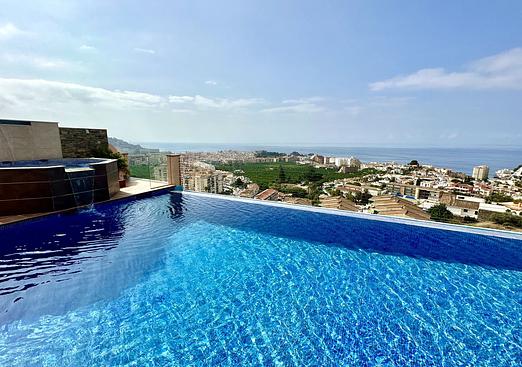 Villa in Almunecar